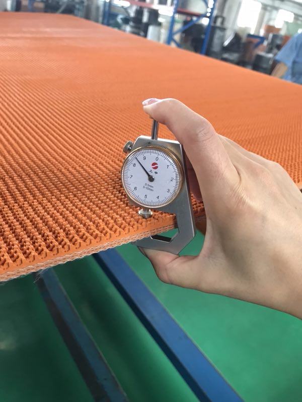 Rough Top Conveyor Belt/Multi-layer Rubber Belt/Anti-skid And Wear-resistant Conveyor Belt/Special Climbing Belt