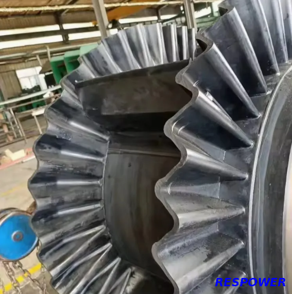 Durable wholesale corrugated sidewall conveyor belt for inclined belt conveyor
