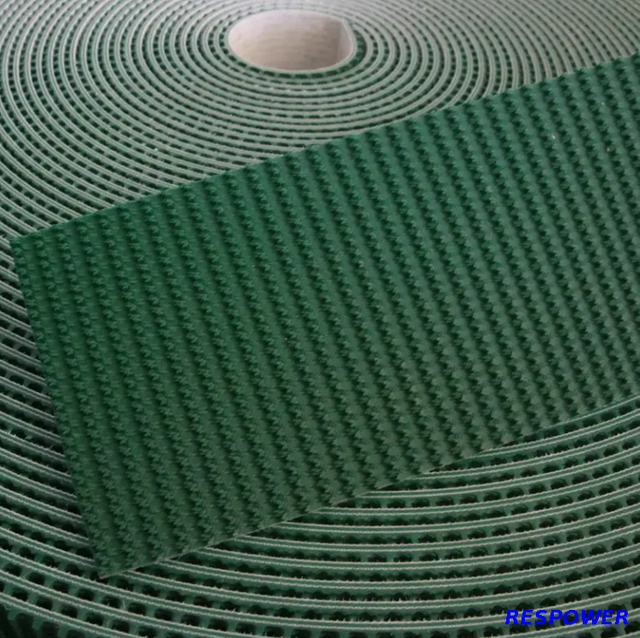 Green PVC Conveyor Belts with Rough Surface and Grass Pattern Flat Belt Type OEM